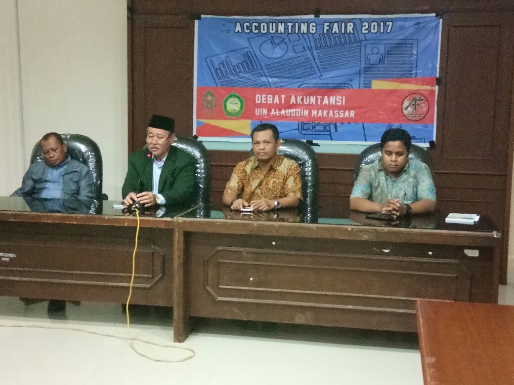 Gambar HMJ Akuntansi Adakan Debat Antar Perguruan Tinggi